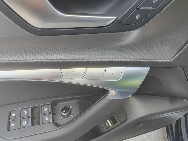 Audi A6 2021 Avant 45 TFSI — фото 12