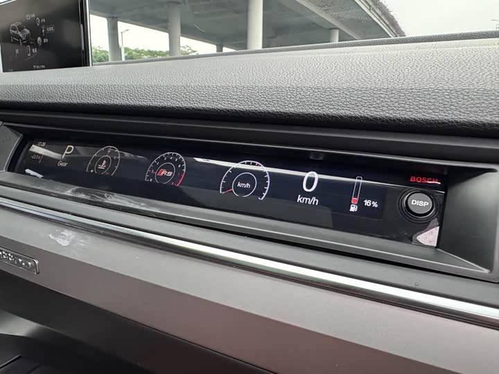 Audi Q7 2018 40 TFSI Comfort — фото 14