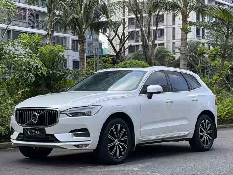 Volvo XC60 2018 T 5 4 WD — фото 19