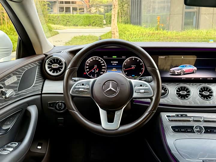 Mercedes-Benz CLS 2020 CLS 260 — фото 13