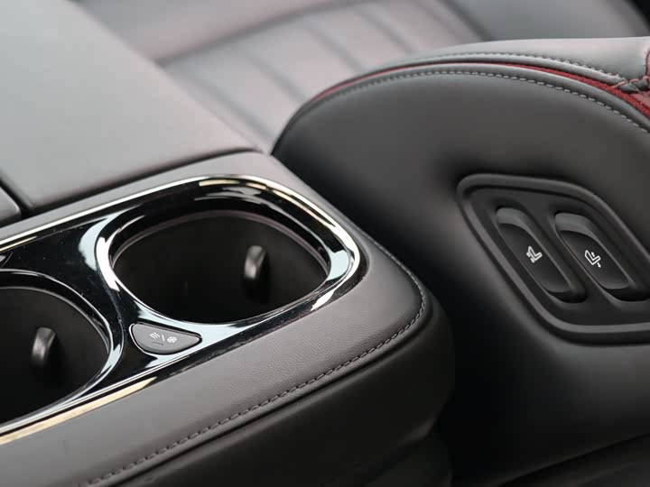 Trumpchi M8 2023 400 T — фото 30