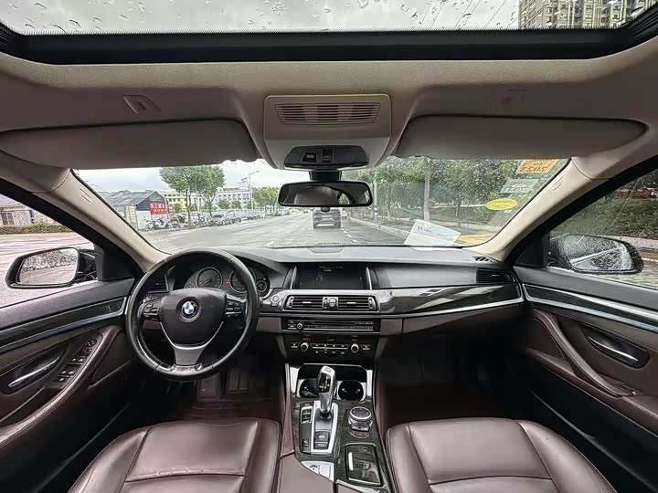 BMW 5-Series 2014 525 Li — фото 12