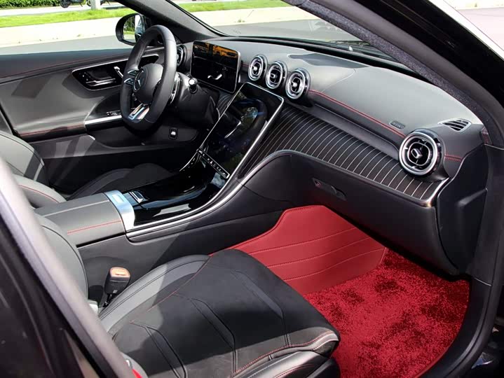 Mercedes-Benz C-Class 2025 AMG C 43 4 MATIC — фото 13