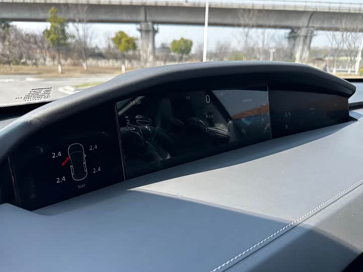Changan UNI-K 2021 2.0 T Premium — фото 15