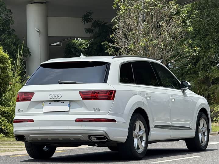 Audi Q7 2017 3.0 T — фото 4