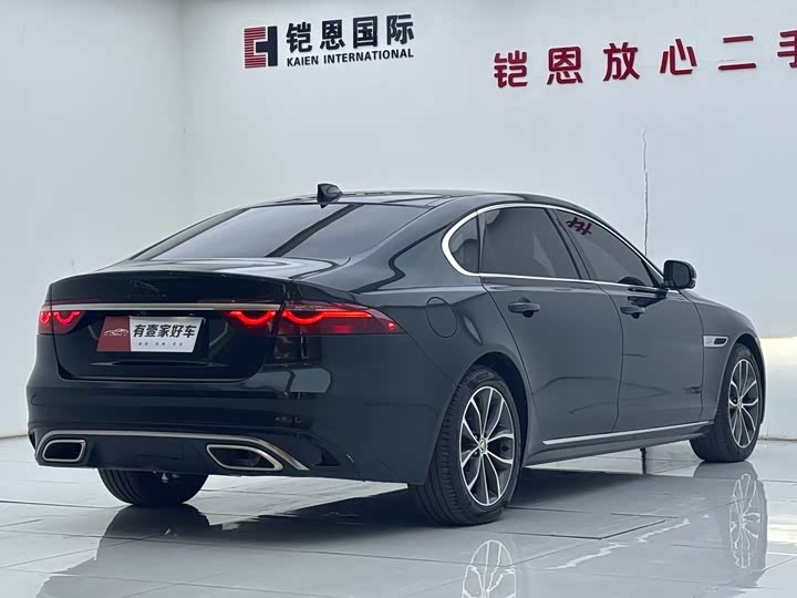 Jaguar XFL 2023 XFL 2.0 T P 250 2 WD — фото 4