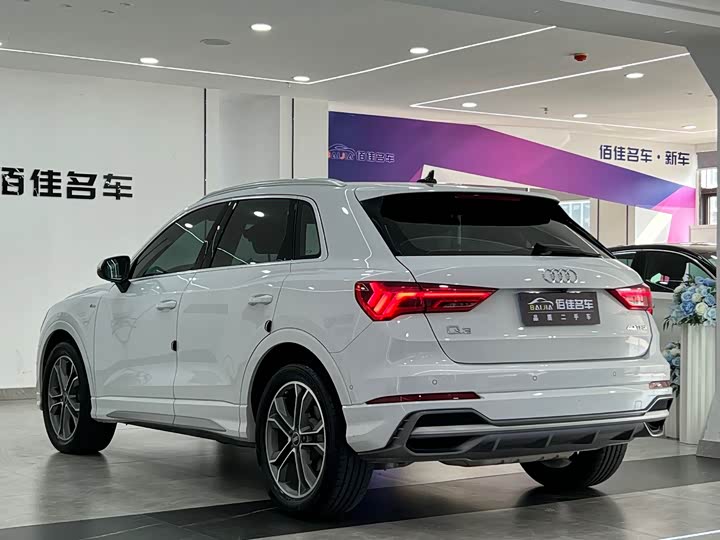 Audi Q3 40 TFSI стиль-динамик — фото 7