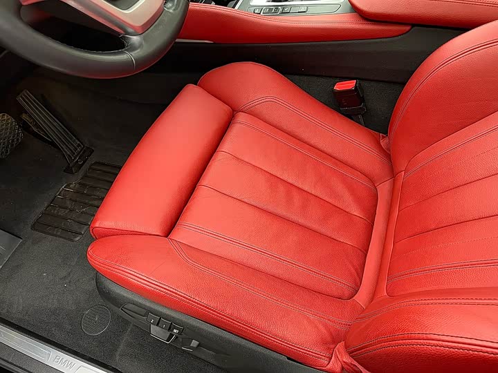 BMW X6 2017 x Drive 35i Leading — фото 13