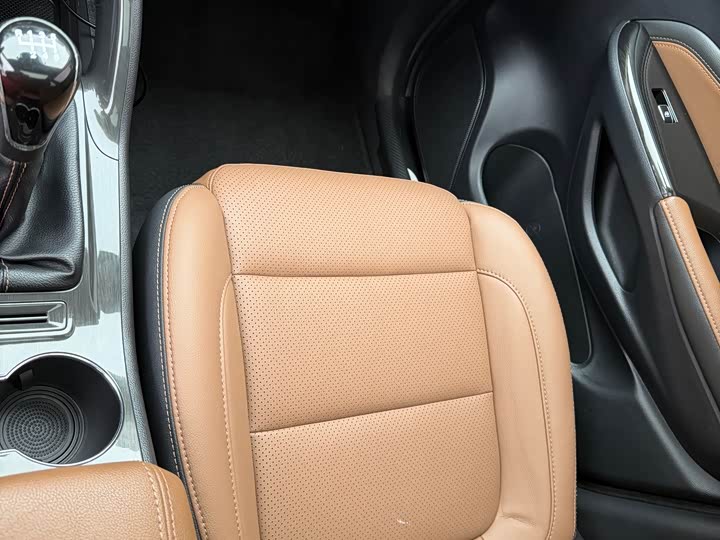 Changan CS75 2017 1.5 T MT — фото 7