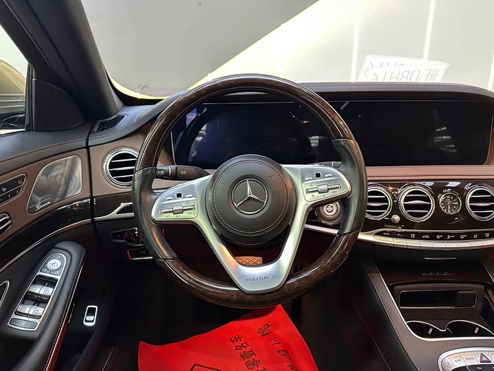 Maybach S-Class 2018 S 450 4 MATIC — фото 15