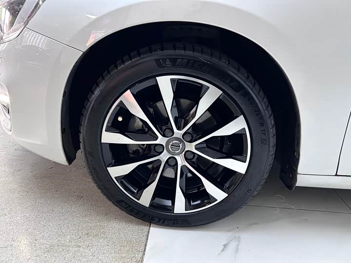 Volvo S60 2018 S 60 L T 3 — фото 28