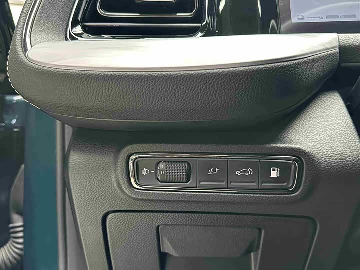 Trumpchi ES9 2024 PHEV 143km Max — фото 19