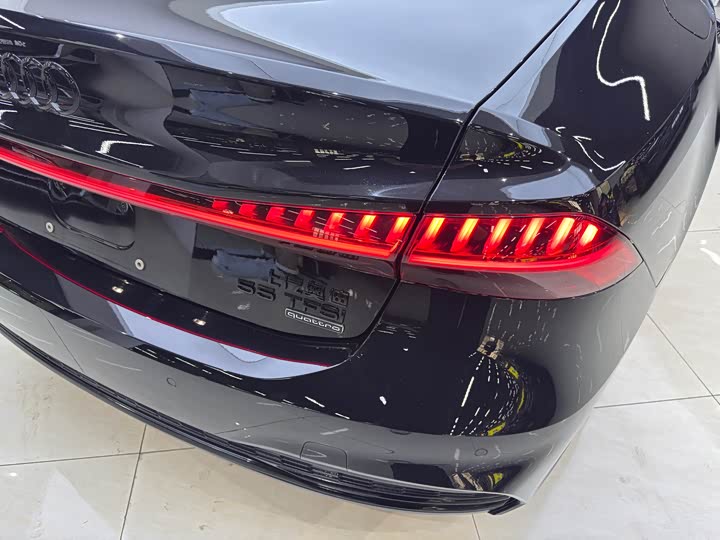 Audi A7L 2024 55 TFSI quattro S-line — фото 6