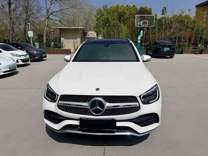 Mercedes-Benz GLC 2021 GLC 260 L 4 MATIC Luxury — фото 2