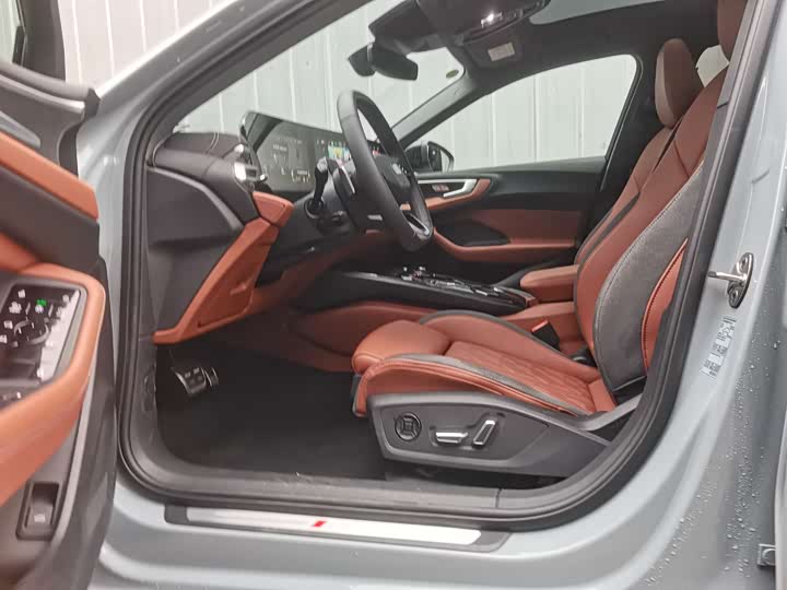 Audi A5L 2026 2.0 T Plus — фото 4