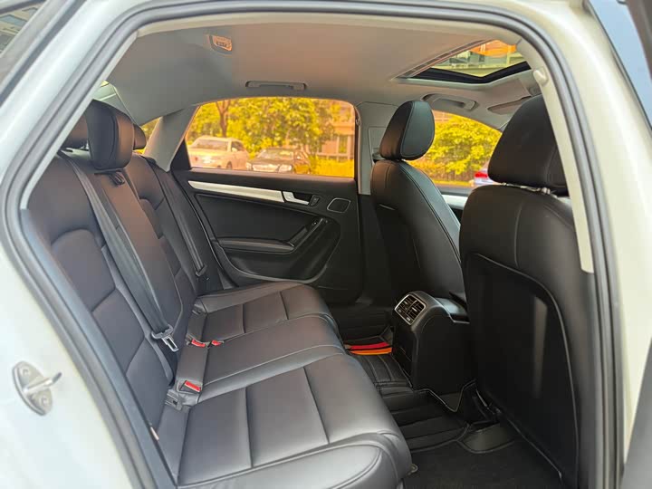 Audi A4L 2016 35 TFSI ATStandard — фото 12