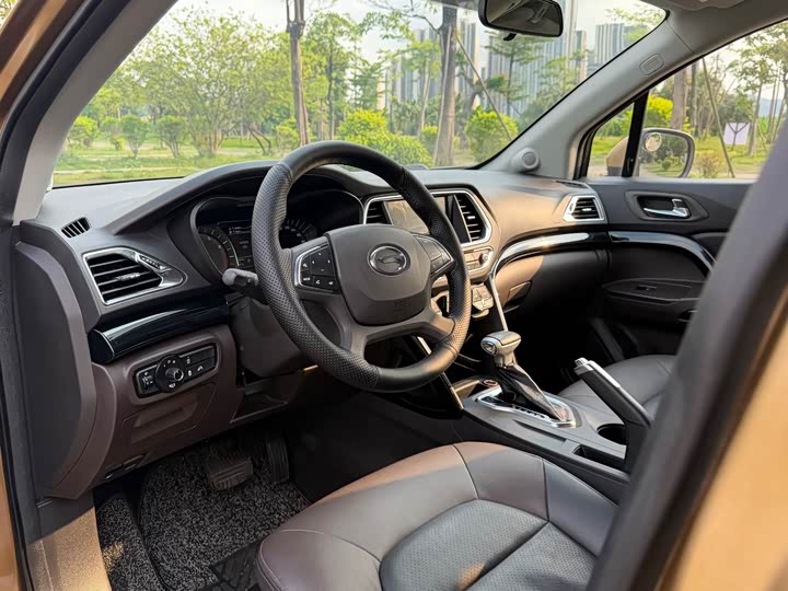 Trumpchi GS4 2015 200 T G-DCT — фото 10
