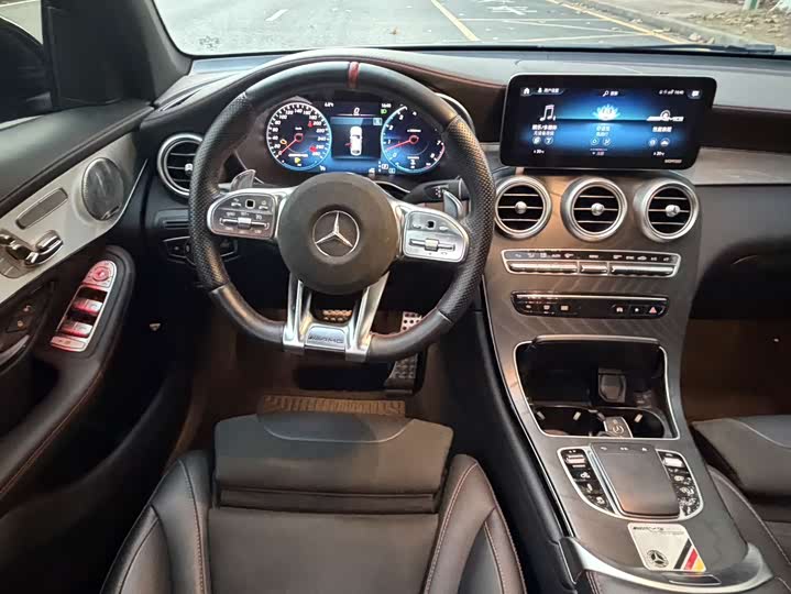 Mercedes-Benz GLC 2022 AMG GLC 43 4 MATIC SUV — фото 13