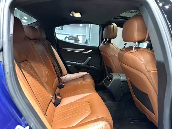 Maserati Ghibli 2017 3.0 T — фото 8