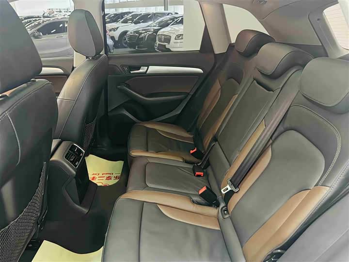 Audi Q5 2017 Plus 40 TFSI — фото 20