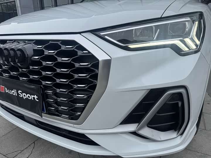 Audi Q3 Sportback 2020 40 TFSI — фото 29