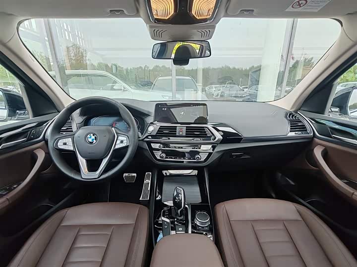 BMW X3 2020 x Drive 25i — фото 7