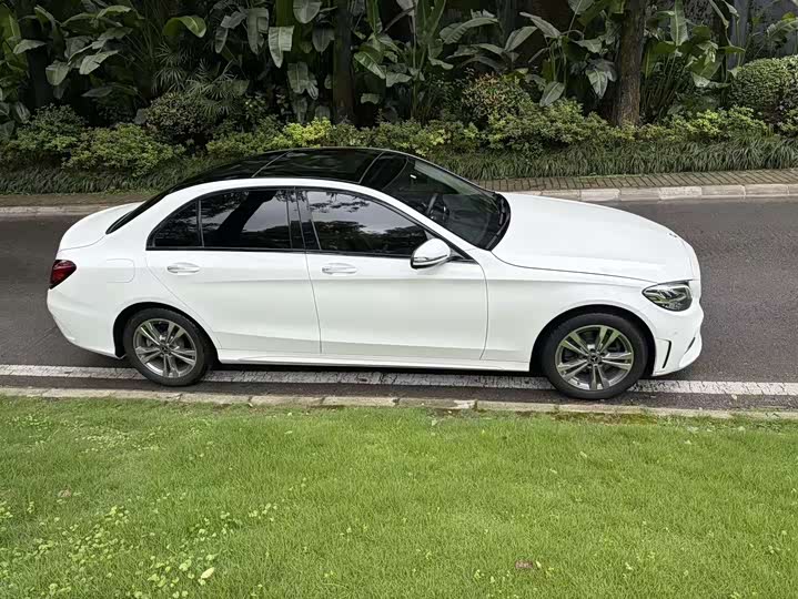 Mercedes-Benz C-Class C 200 L стиль спорт — фото 11