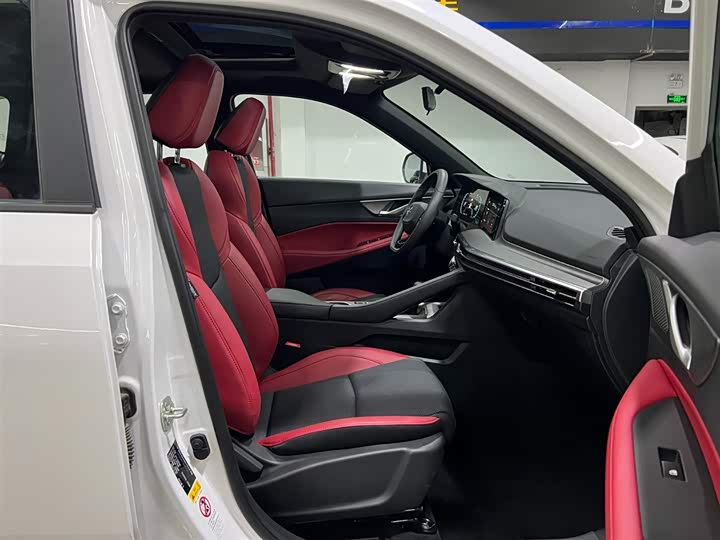 Changan CS35 PLUS 2023 1.4 T DCTLuxury — фото 18