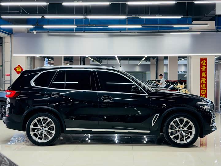BMW X5 2021 x Drive 30i X — фото 17