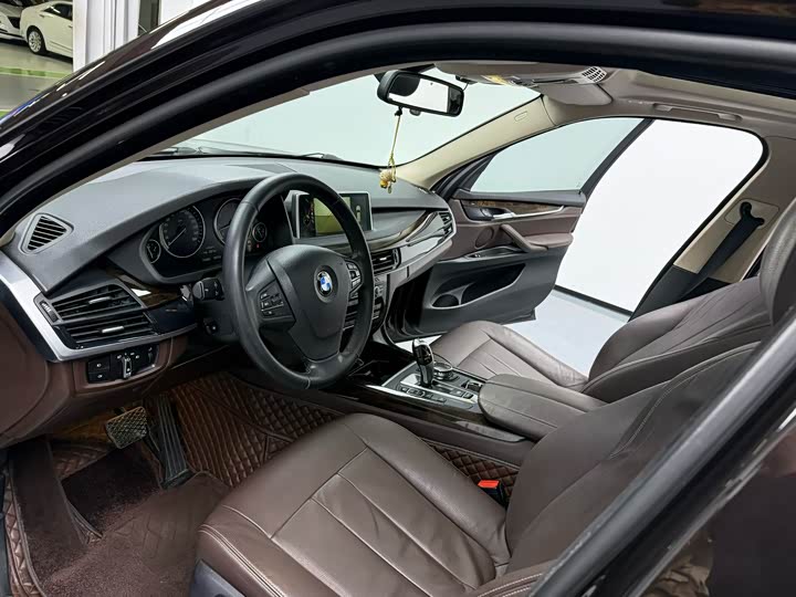 BMW X5 2014 x Drive 35i — фото 8