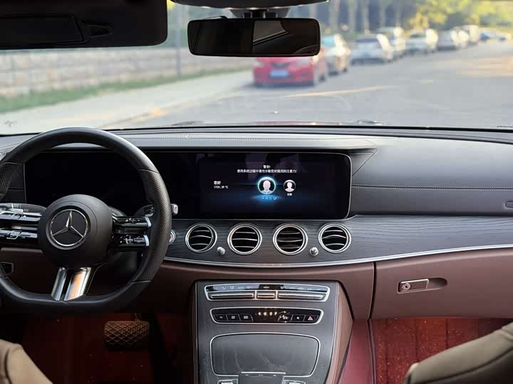 Mercedes-Benz E-Class 2021 E 300 L Luxury — фото 5