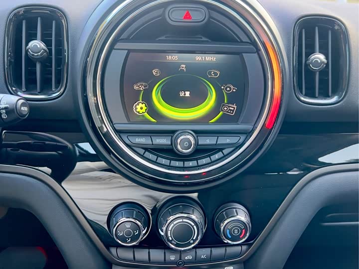 MINI Countryman — фото 13