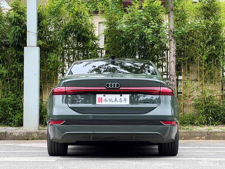 Audi A 6 L e-tron 2026 — фото 12
