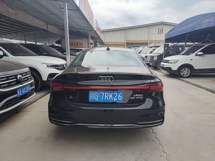 Audi A7L 2024 45 TFSI S-line — фото 10