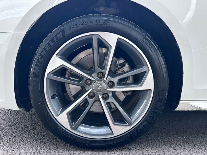 Audi A4L 2020 40 TFSI — фото 14