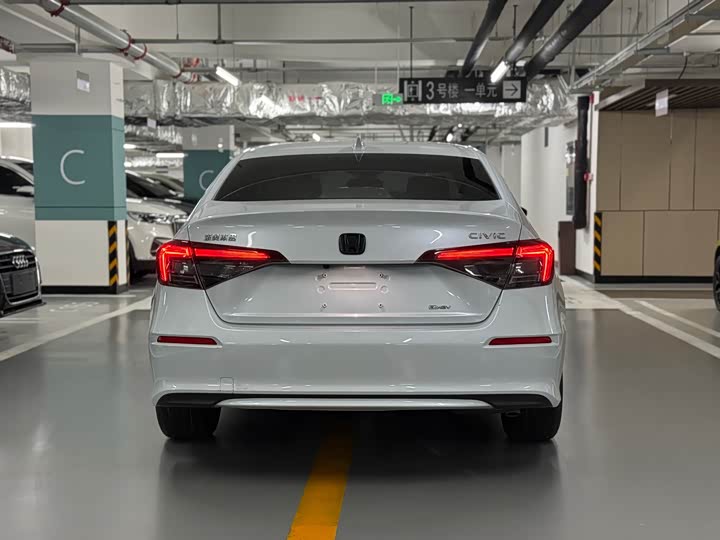Honda Civic — фото 4