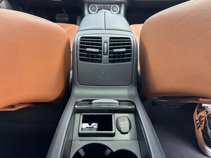 Mercedes-Benz CLS 320 — фото 10