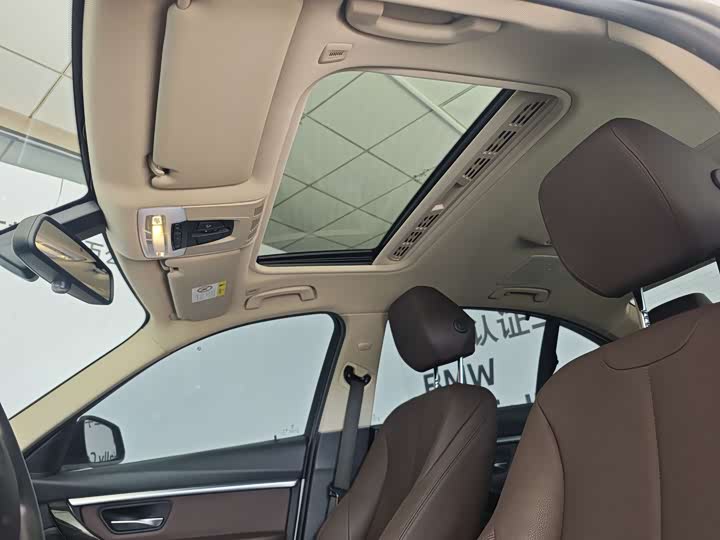 BMW 3-Series 2018 320 Li Leading — фото 28