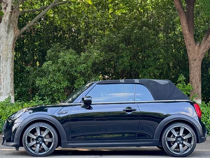 MINI Cabrio — фото 9