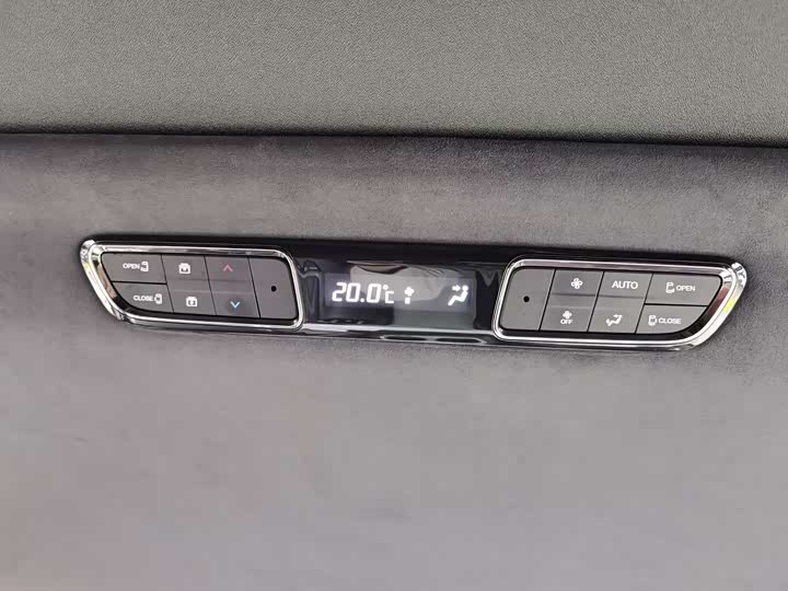 Trumpchi M8 2025 Hybrid — фото 19