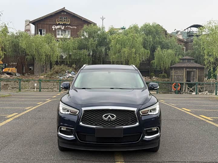 Infiniti QX60 2016 2.5 S/C Hybrid 2 WD V — фото 3