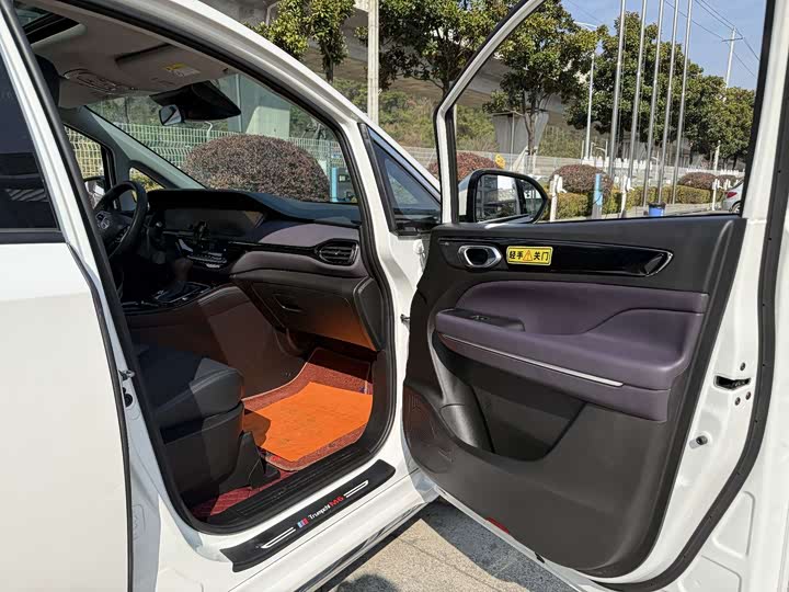 Trumpchi M6 2024 MAX 270 T WDCT — фото 7