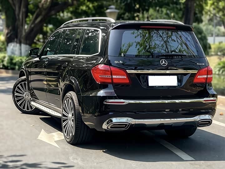 Mercedes-Benz GLS 2018 GLS 320 4 MATIC — фото 9