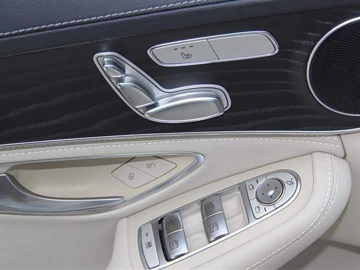 Mercedes-Benz C-Class 2019 C 260 L — фото 29