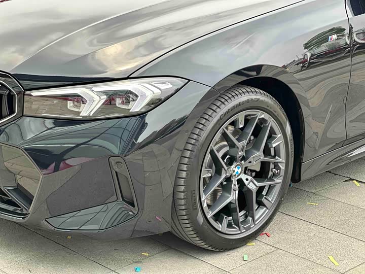 BMW 3-Series 2025 330i M — фото 11