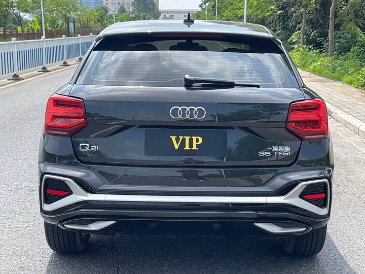 Audi Q2L 2022 35 TFSI — фото 5