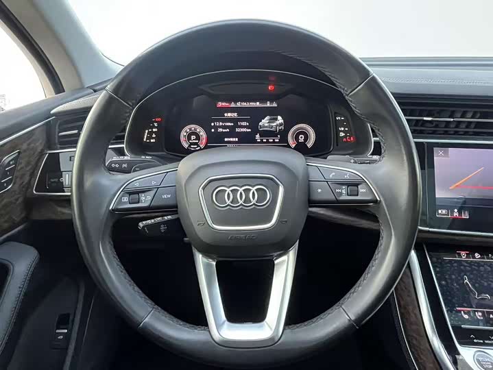 Audi Q7 2023 45 TFSI quattro S line Sport — фото 18