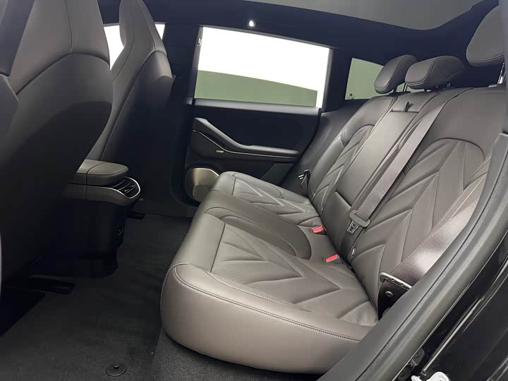 NIO ET5T 2025 75k Wh Touring — фото 11