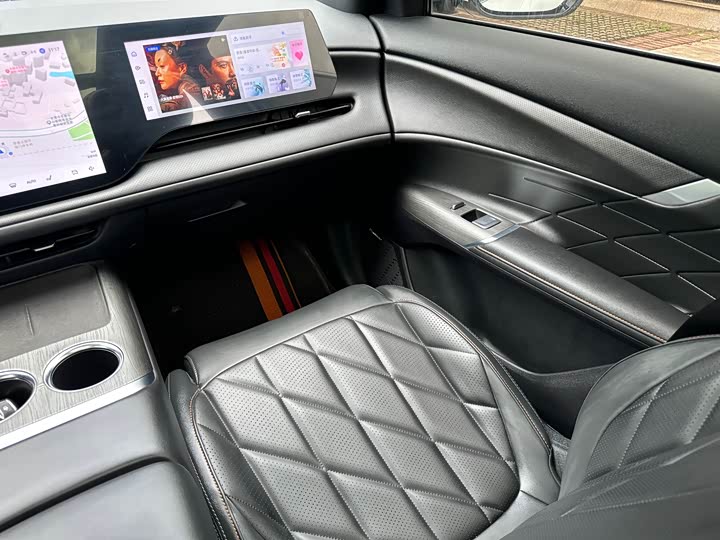 Changan CS75 PLUS 2025 UItra 2.0 T — фото 31