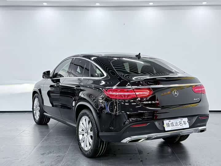 Mercedes-Benz GLE 2018 GLE 320 4 MATIC SUV — фото 6